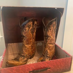 Gently used Lucchese women’s boots size 10B
